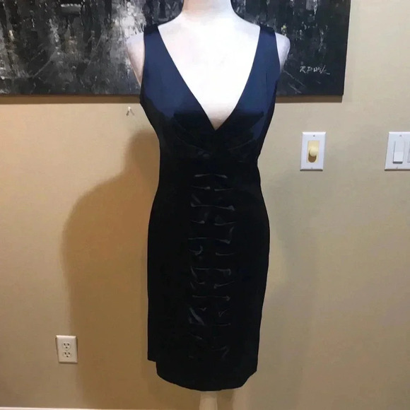 Calvin Klein Elegant Blue Satiny Deep V-Neckline Sleeveless Dress - Picture 2 of 10